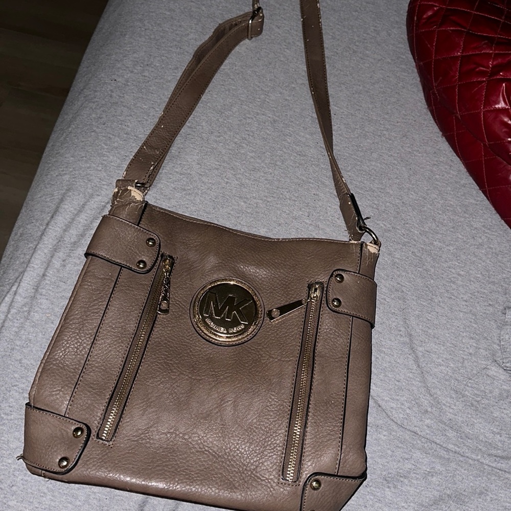MK purse